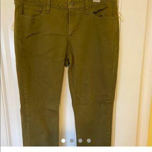 Army green junior sized skinny jeans